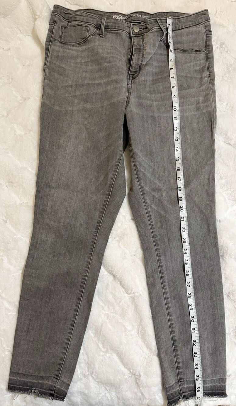Mossimo Juniors 32R Gray High Rise Power Stretch Raw Cuff Jegging
